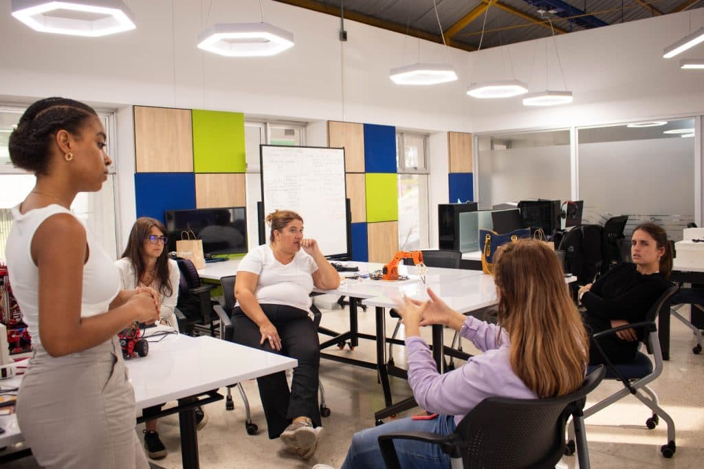 Sesiones de codiseño con docentes